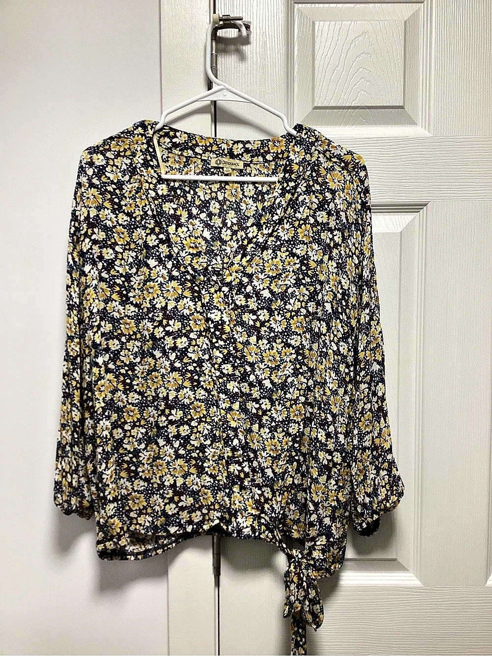 Democracy Floral Blouse in Blue & Yellow Size Medium